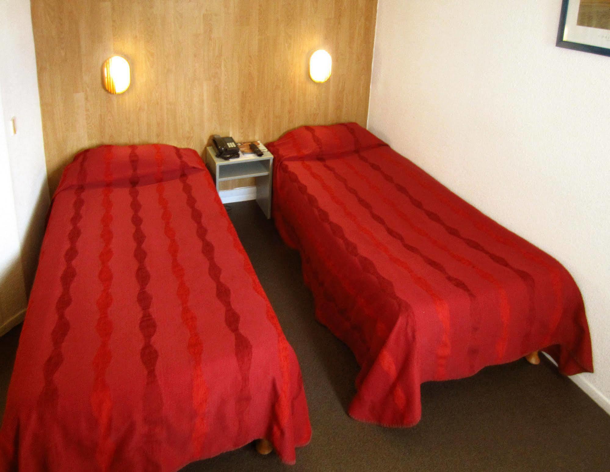 Hotel Noctuel Blois Sud Saint-Gervais-la-Forêt Екстериор снимка